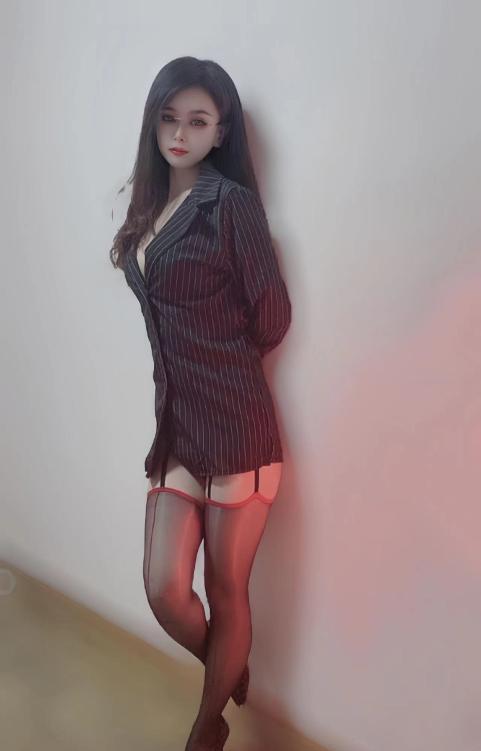 昆山性感美女-51花探