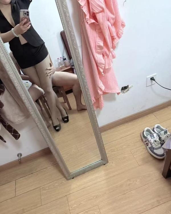 双飞爆乳熟女花-51花探