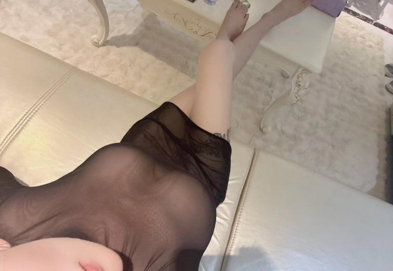 身材苗条性感苏苏-51花探