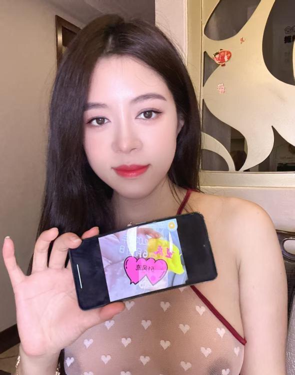 火炉倒立深喉骚婊子-51花探