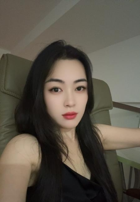 长腿御姐回归-买色网