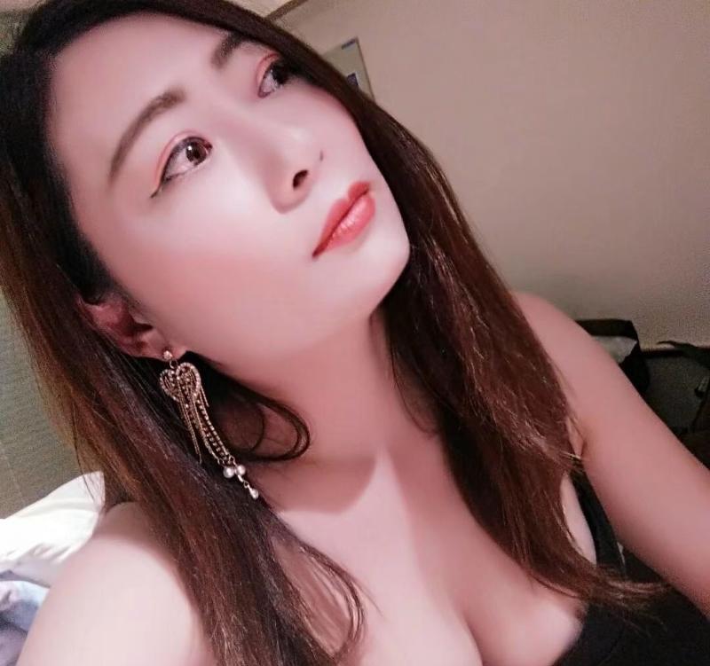 热情似火的少妇-69全国修车资源俱乐部