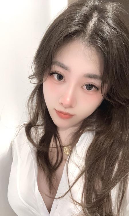 黄埔可人迎容儿-51花探