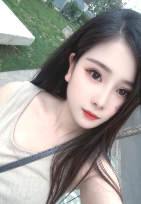 美女兜兜-买色网