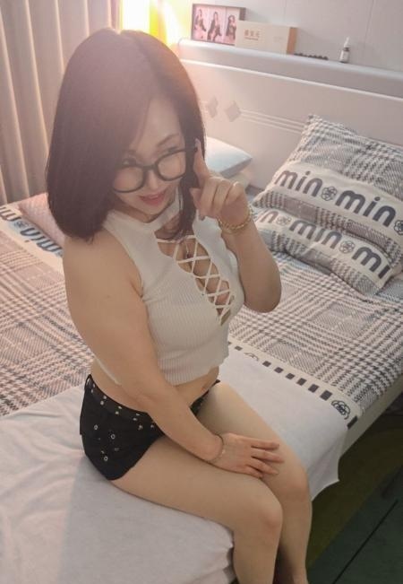滨江三通骚妇雯雯-买色网