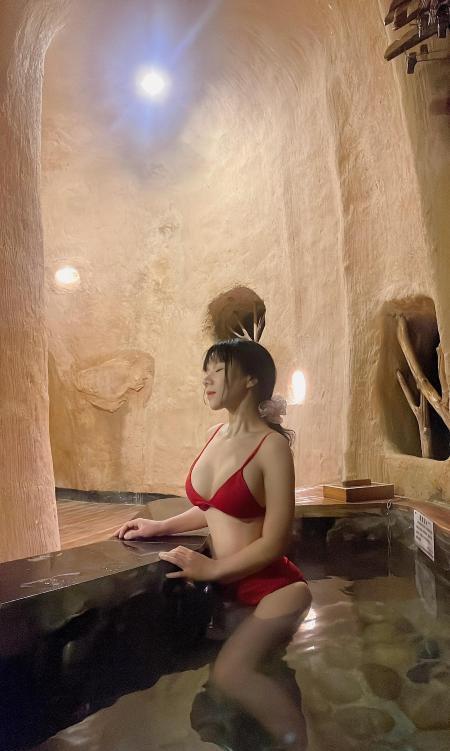 妩媚大奶少妇叶子-51花探