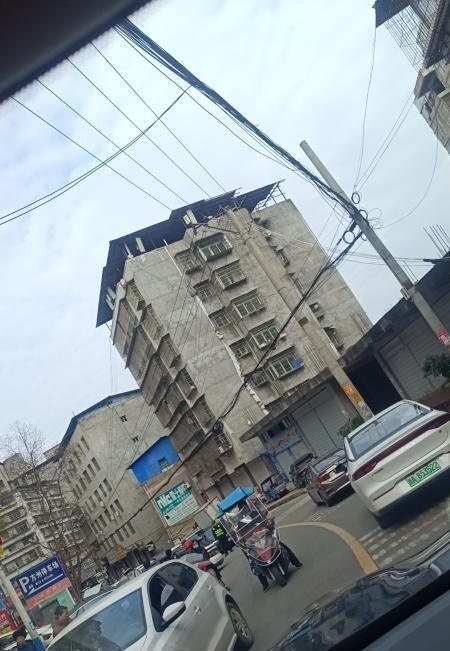 成都温江站街-51