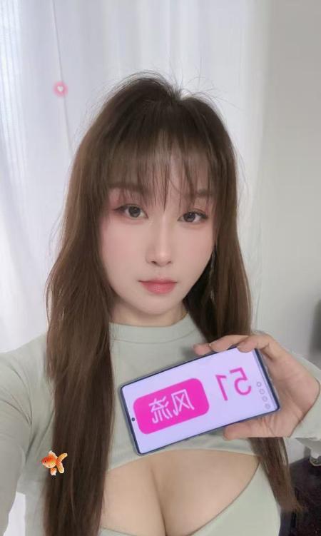 二刷大胸紫灵-51花探