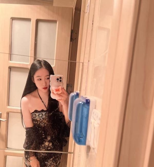 温柔似水宝藏小姐姐-买色网