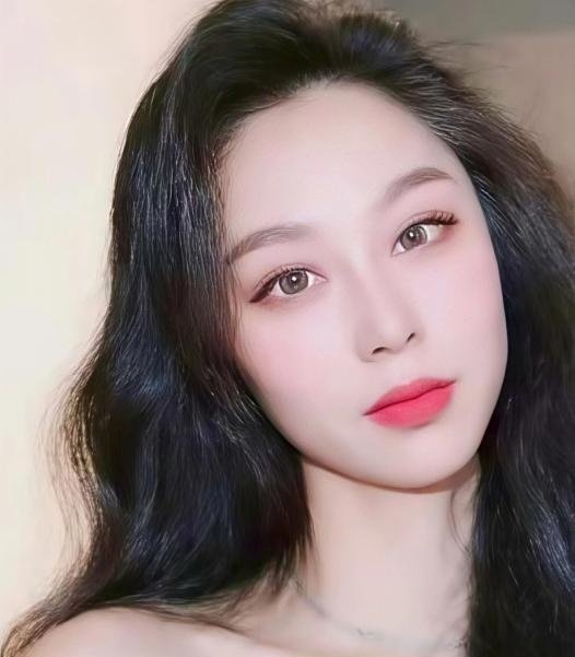 白嫩大奶迷人少妇-买色网
