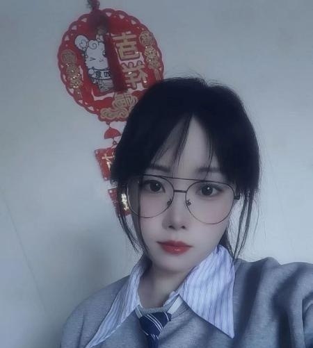 眼镜妹萌萌-买色网