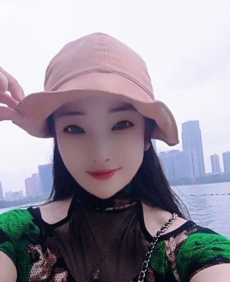 蜀山辣妹子-买色网