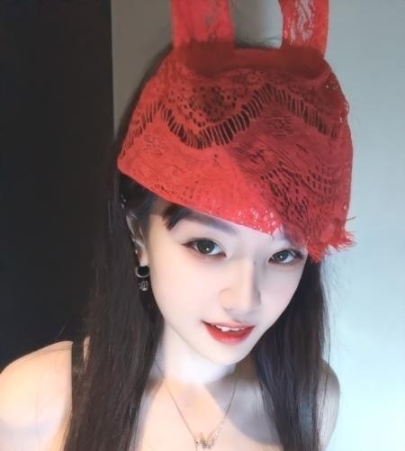 白云蜜桃臀诗诗-买色网