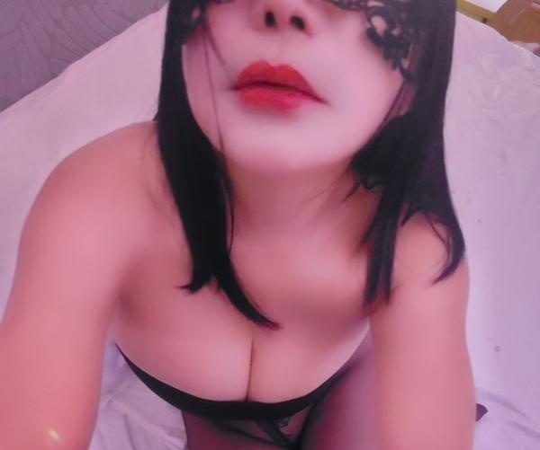 南站爆乳欲女-买色网
