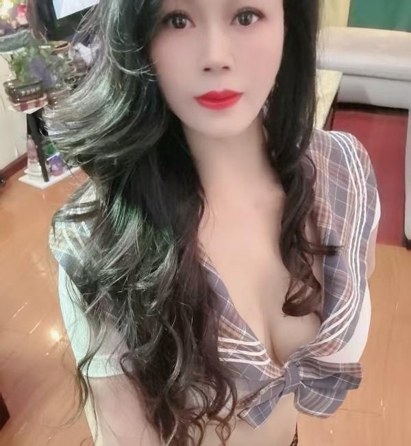 好色人妻珊珊-买色网
