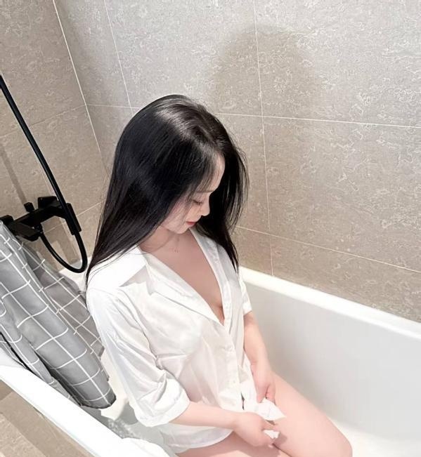 徐汇波大身材好妹子-买色网