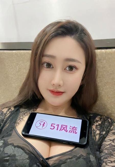 光谷小骚货大幂幂-买色网