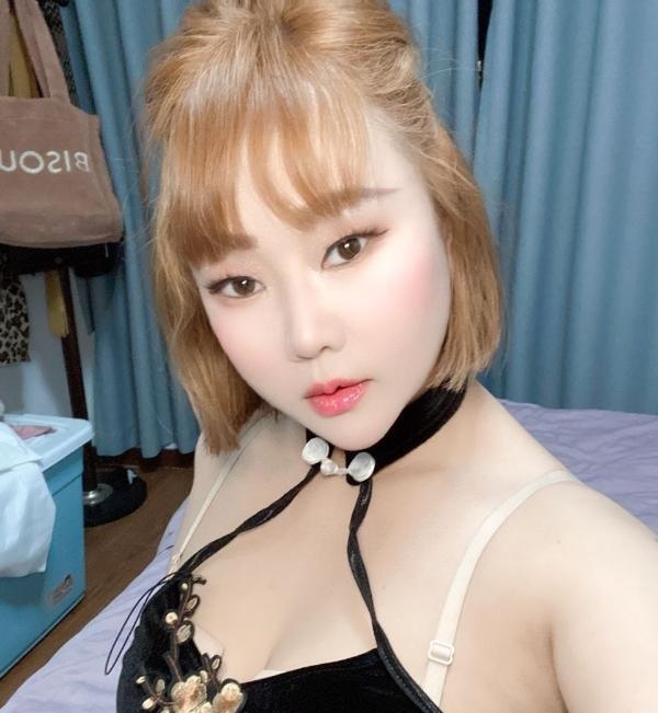 肥臀骚姨娘-买色网