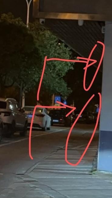 惠钱路附近卷帘门-买色网