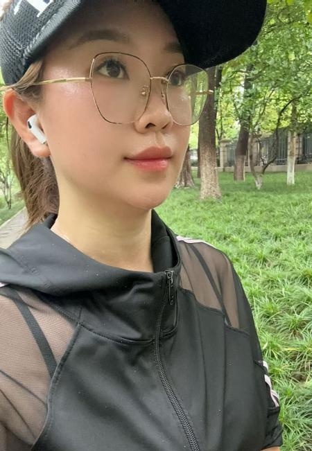 眼镜姐姐-买色网