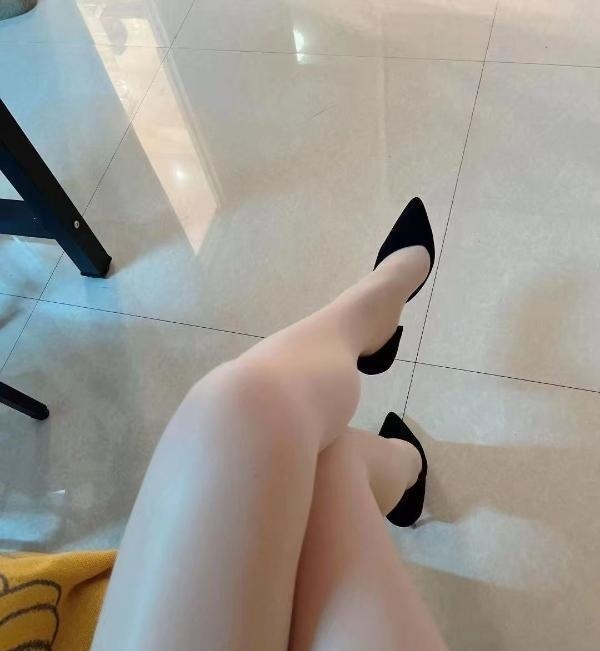 兼职无毛姐姐-买色网