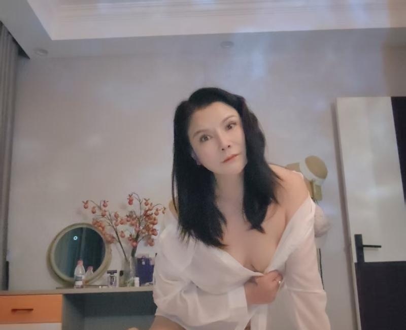 少妇小姨子-买色网