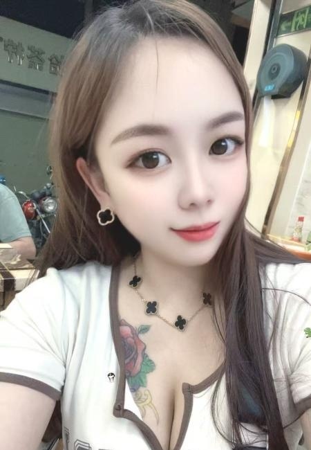 女友感舌吻御姐-买色网