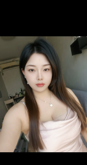 大胸小美女-51