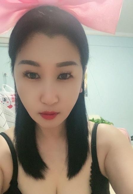 包夜大胸轻熟女-买色网