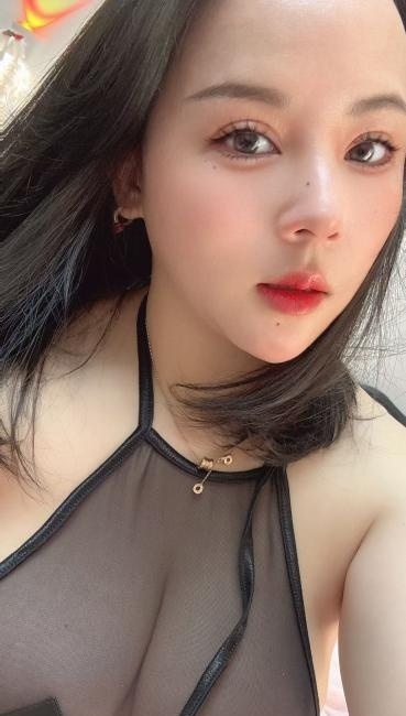 可舌吻情趣诱惑大奶-买色网