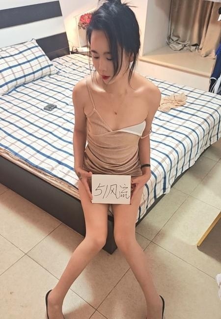 长腿性感蜜儿-买色网