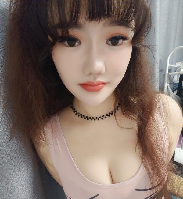 技术不错的巨乳妹-买色网