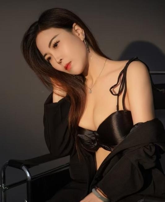 白云美臀少妇-买色网