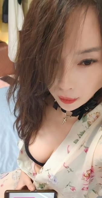 大石坝潮喷骚御姐-买色网