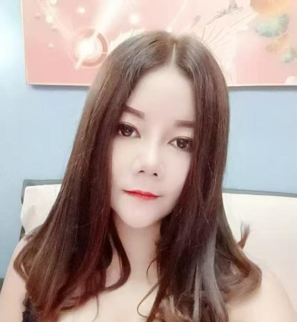 反差御姐翘臀喷水-买色网