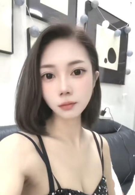 蜀山白嫩小少妇-买色网