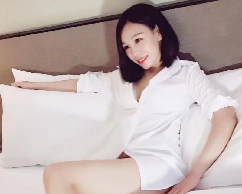 静安轻熟服务陈老师-买色网