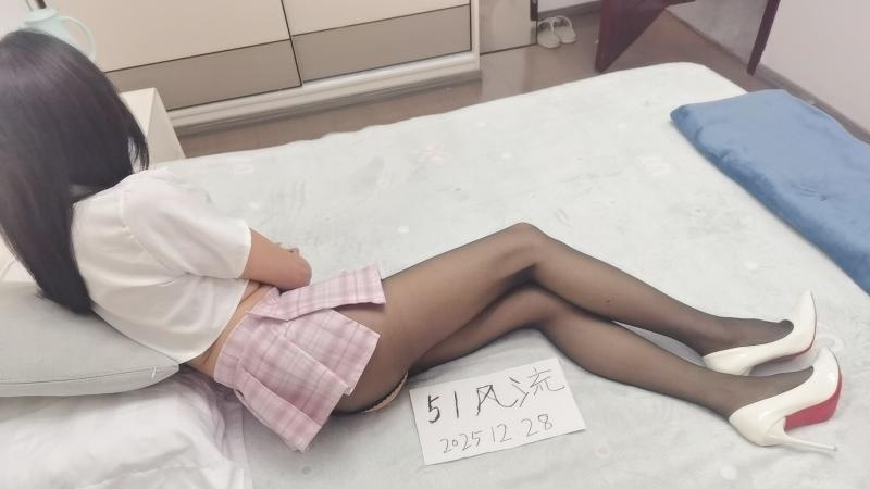 夫子庙大长腿少妇漪梦-买色网