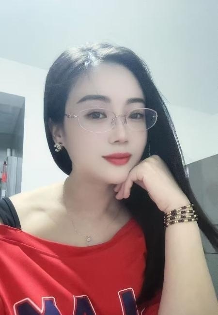 瑶海双飞表姐妹-买色网
