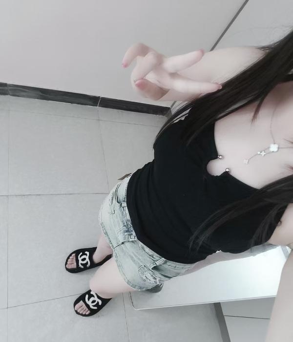 高新区年轻嫩妹-买色网