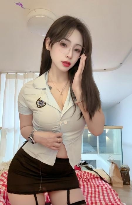 滨江纹身骚货玖儿-买色网