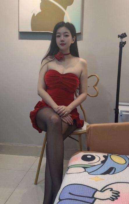 红衣舞女诱惑-买色网