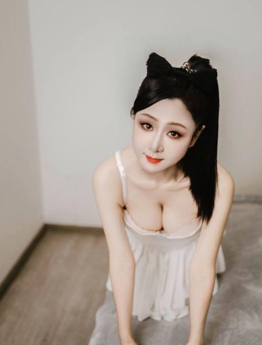 后入肥臀少妇梅梅-买色网