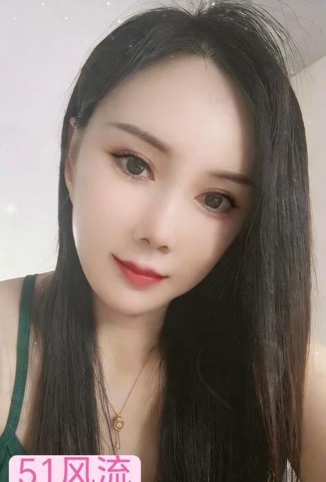 气质型美女米娜-51