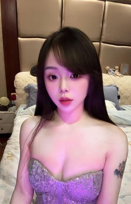 天府颜值小鱼儿-买色网