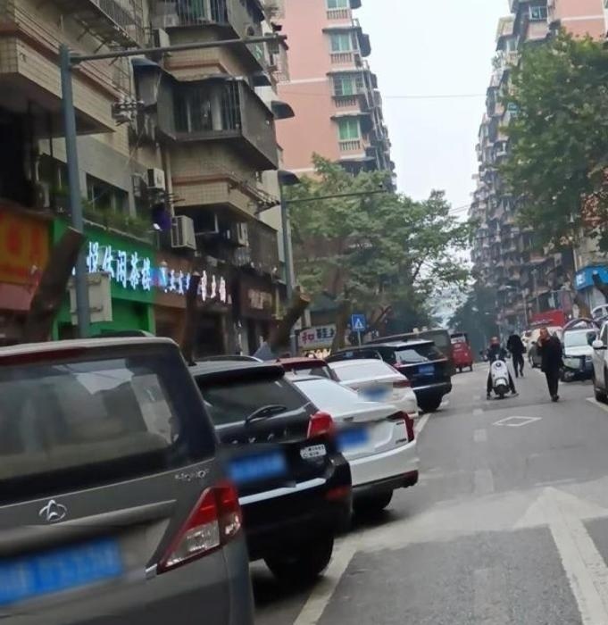 渝北地铁站附近-51
