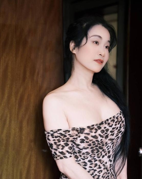 玉林阳光大胸服务控-买色网