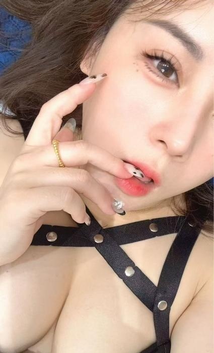 舌吻F胸幺妹-买色网