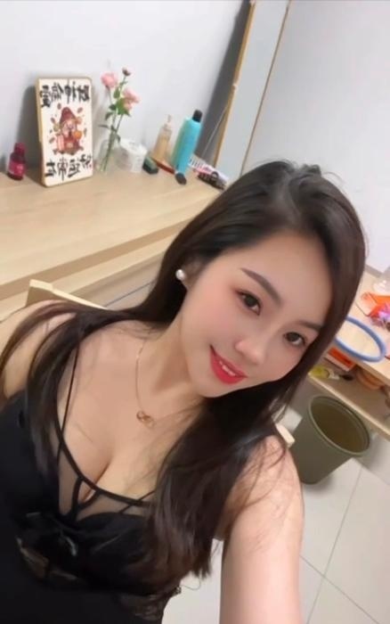 服务系性感气质骚妇-买色网