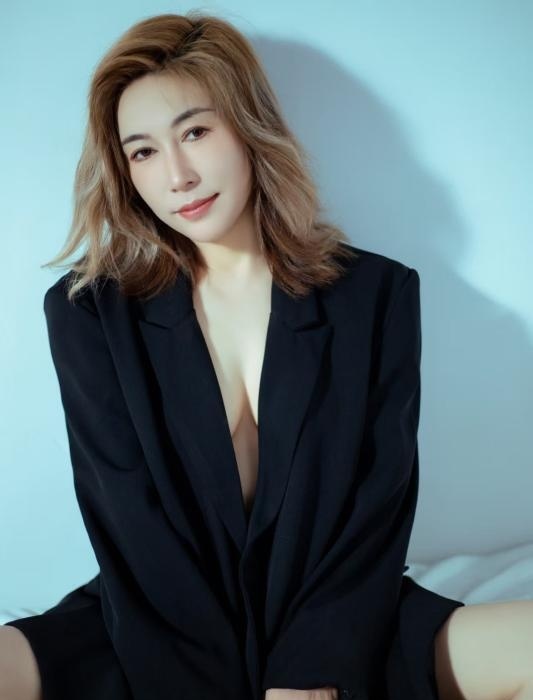 海珠可野战少妇-买色网